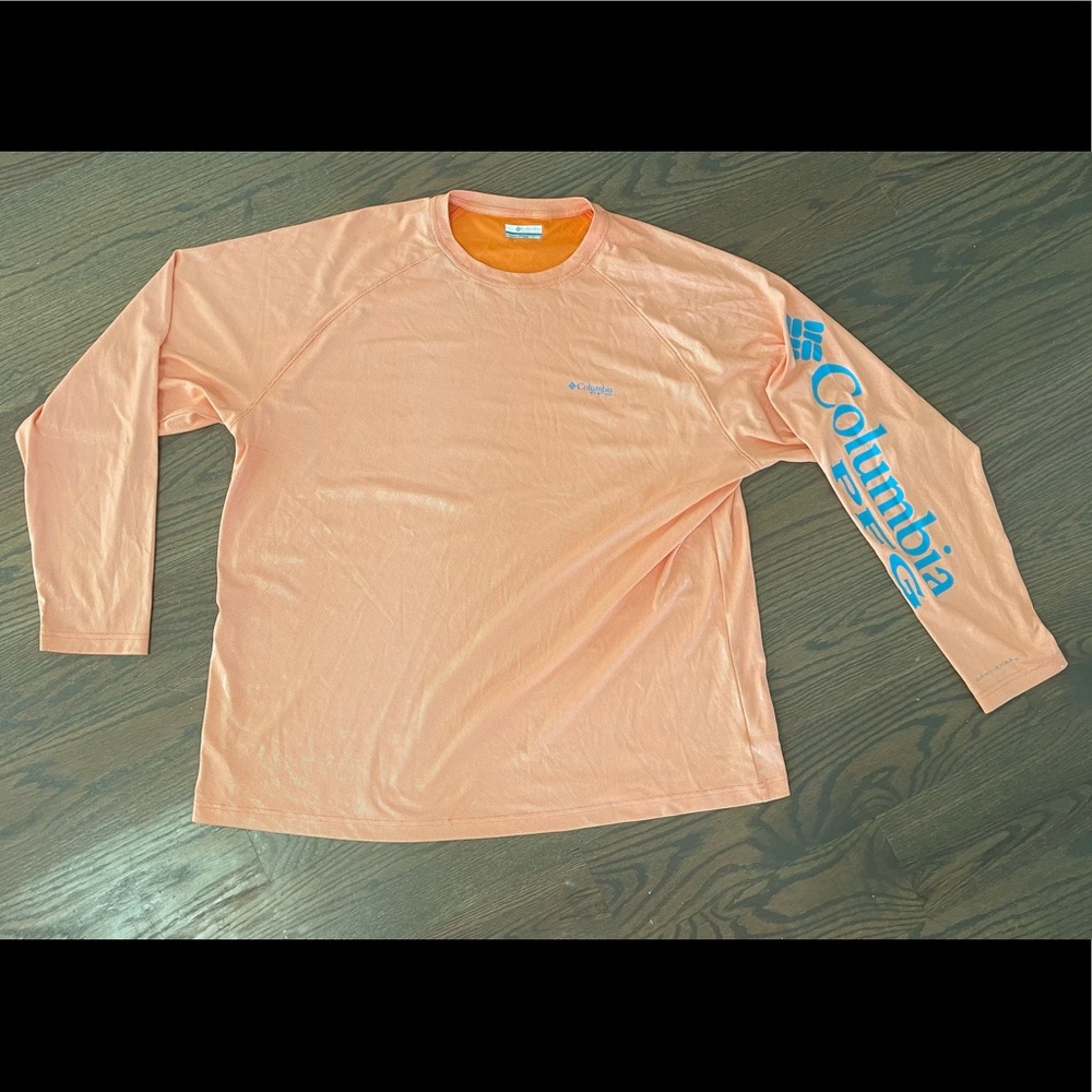 Men’s Columbia PFG long sleeve in orange with blue details in Size XXL